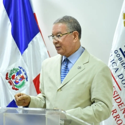 Presidente Instituto Duartiano ofreció charla a colaboradores de la CPADB