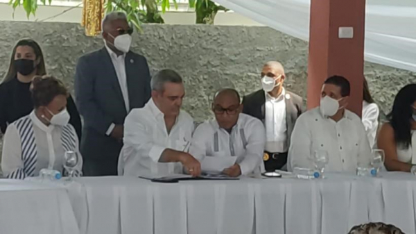 Presidente de la CPADB acompaña al primer mandatario a inauguración en Bonao