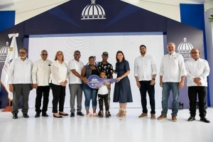 Presidente de la CPADB asiste a inauguraci&oacute;n de Centro Habitacional Comunitario Ca&ntilde;ada Honda San Crist&oacute;bal